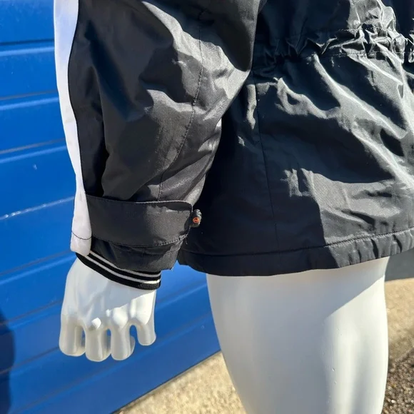 Bogner Mens Ski Snowboard Jacket Black w/white stripes Size XL 44 to 48 - Picture 6 of 12